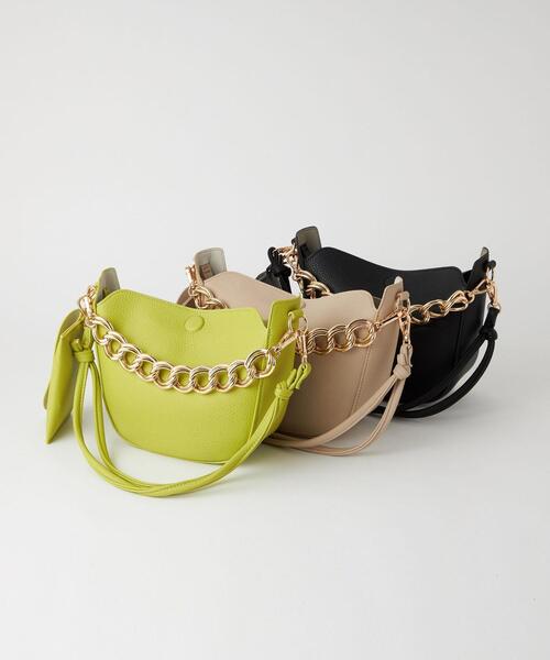 green label relaxing（グリーンレーベルリラクシング）の「チェーンハンドル 3WAY バッグ（ショルダーバッグ・レディース・ブラック/ベージュ/ライム・FREE）」の15枚目の写真