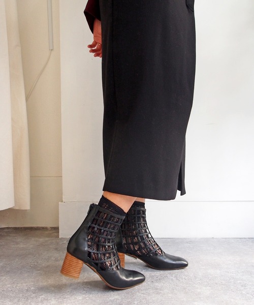 sacai メッシュデザインブーツ ベージュ