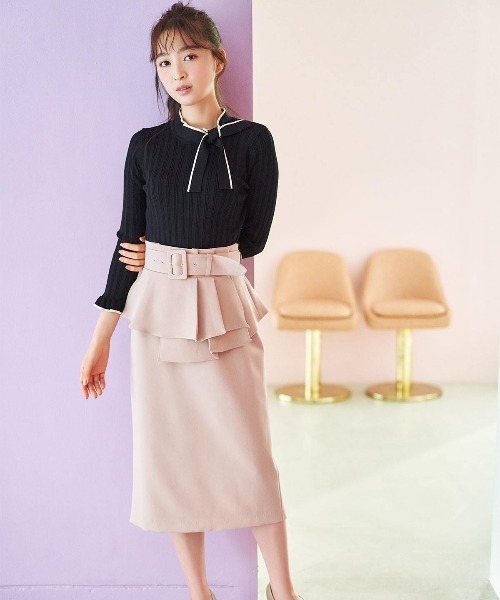 未使用 ウィルセレクション レトロ リボン Barbie タイト スカート WILLSELECTION｜【8/8(fri)10時発売】リボンプリントフレア
