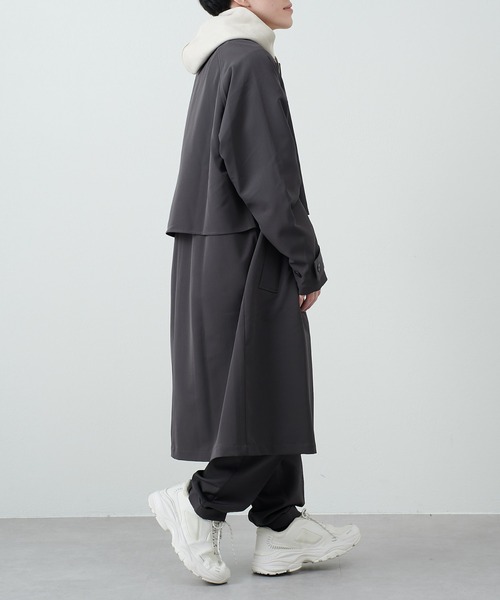 COLONY 2139(コロニートゥーワンスリーナイン)の「ストレッチイージーケアトレンチコート(トレンチコート・メンズ・チャコールグレー/ブラック・MEDIUM/LARGE)」の13枚目の写真