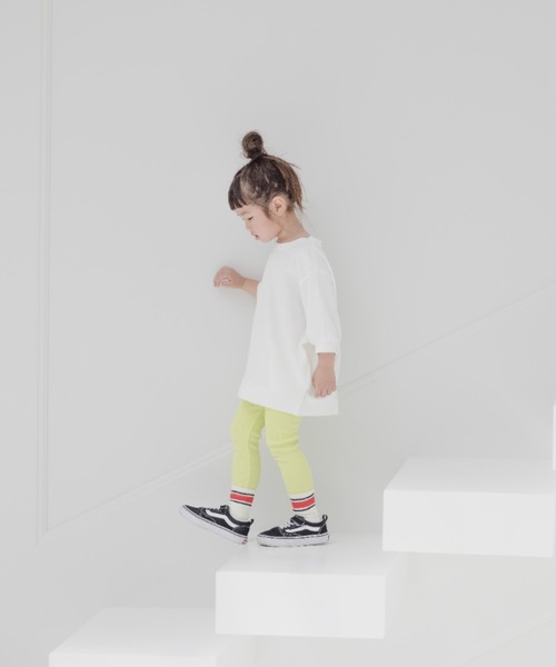 LOWRYS FARM(ローリーズファーム)の「ラインソックス 272883(ソックス/靴下・キッズ・ブラック/レッド/オレンジ/アイボリー・MEDIUM/LARGE)」の5枚目の写真