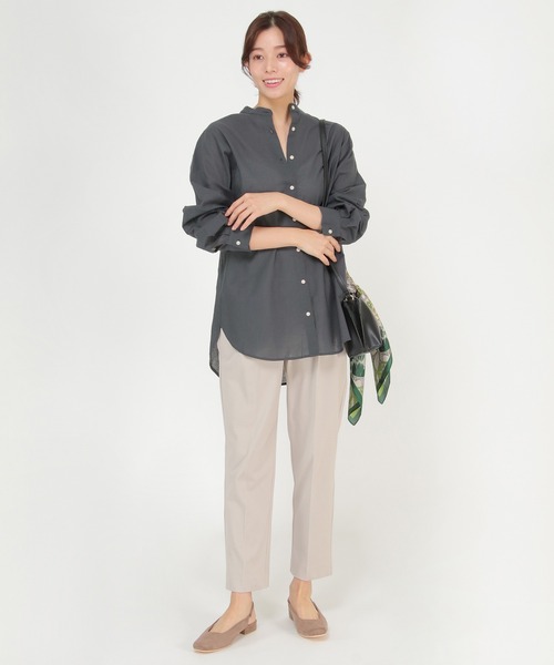 ikka(イッカ)の「【Sサイズ WEB限定】綿ラミーシアーバンドカラーシャツ(シャツ/ブラウス・レディース・オフホワイト/チャコールグレー/オレンジ/グリーン/ブルー/その他1・S/M/L)」の9枚目の写真