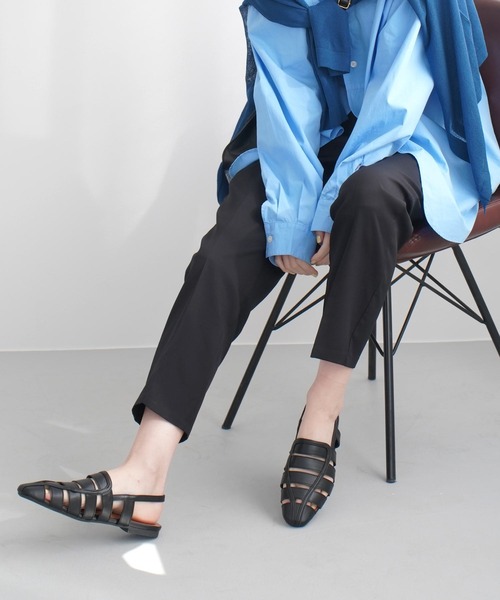 AmiAmi(アミアミ)の「バックストラップグルカサンダル(サンダル・レディース・ブラック/キャメル/ホワイト・L/LL/M/S)」の9枚目の写真