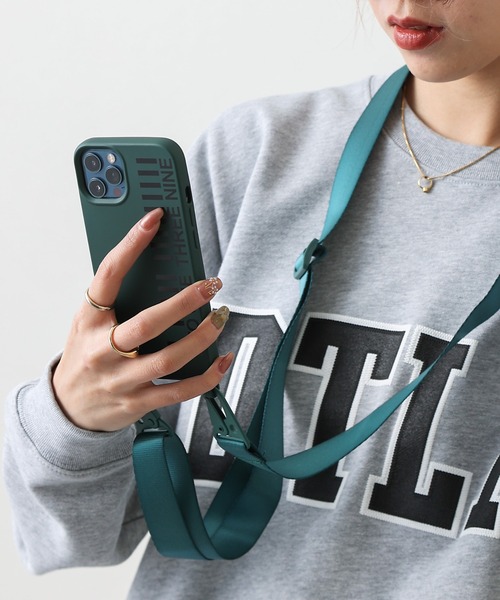 COLONY 2139（コロニートゥーワンスリーナイン）の「カラーショルダースマホケース/iPhone12/12 pro/13（スマホケース/カバー・レディース・ブラック/カーキ/ブルー・12/13）」の18枚目の写真