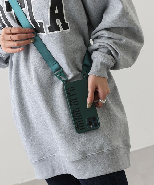 COLONY 2139（コロニートゥーワンスリーナイン）の「カラーショルダースマホケース/iPhone12/12 pro/13（スマホケース/カバー・レディース・ブラック/カーキ/ブルー・12/13）」の20枚目の写真