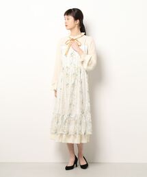axes femme（アクシーズファム）の「フラワープリントレースOP