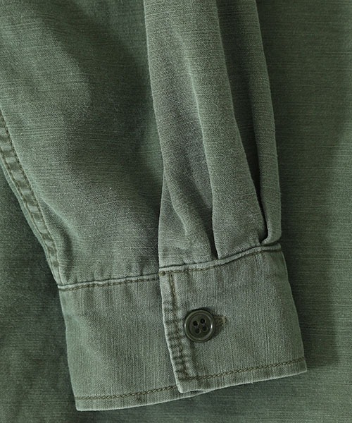 REMI RELIEF NAVY LABEL（レミレリーフネイビーレーベル）の「REMI RELIEF NAVY LABEL / レミレリーフ ネイビーレーベル：ミリタリーシャツ：RN22293233AK[STD]（シャツ/ブラウス・メンズ・オリーブ/カーキ/チャコール・L/M/XL）」の21枚目の写真