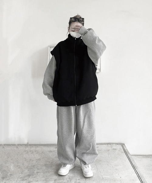 YACA（ヤーカ）の「Oversize Fleece Vest/オーバーサイズフリース