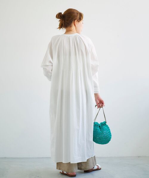 le.coeur blanc（ルクールブラン）の「リバーレースシャツワンピース（シャツワンピース・レディース・オフホワイト/ラベンダー・38）」の15枚目の写真