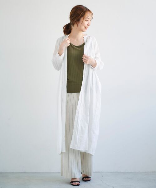 le.coeur blanc（ルクールブラン）の「リバーレースシャツワンピース（シャツワンピース・レディース・オフホワイト/ラベンダー・38）」の5枚目の写真