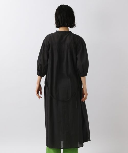 LOWRYS FARM(ローリーズファーム)の「ピンタックボイルワンピース 275443(シャツワンピース・レディース・ブラック/オフホワイト/イエロー/グリーン・FREE)」の9枚目の写真