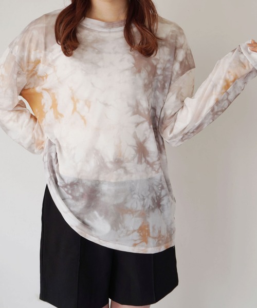 ammy.(エイミードット)の「【 ammy. / エイミードット 】 タイダイ シアー ロンT(Tシャツ/カットソー・レディース・ライトブルー/ネイビー/ブルー/ベージュ/パープル・FREE)」の2枚目の写真