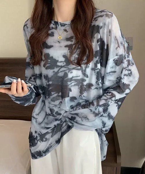 ammy.(エイミードット)の「【 ammy. / エイミードット 】 タイダイ シアー ロンT(Tシャツ/カットソー・レディース・ライトブルー/ネイビー/ブルー/ベージュ/パープル・FREE)」の3枚目の写真