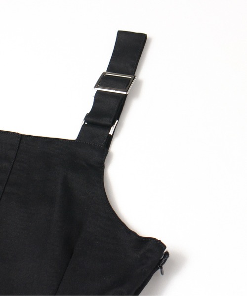 one way（ワンウェイ）の「バックルタイトジャンスカ（ジャンパースカート・レディース・ブラック・M）」の2枚目の写真