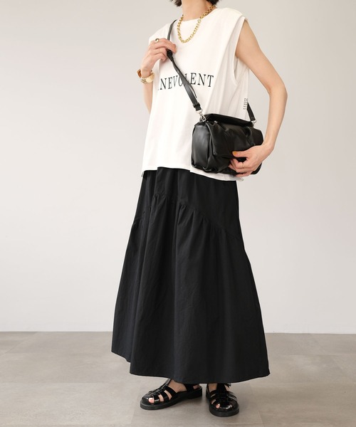 ＡＮＤＪ（アンドジェイ）の「切替ギャザーロングスカート（スカート・レディース・ブラック/オフホワイト・M）」の17枚目の写真