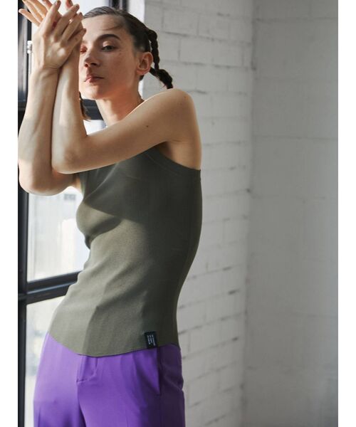 UN3D.（アンスリード）の「ベーシックリブニットタンクトップ（タンクトップ・レディース・ターコイズブルー/カーキ・FREE）」の9枚目の写真