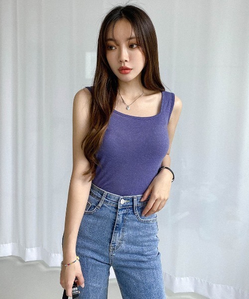 muahmuah（ムーアムーア）の「A'GEM/9 × .kom『muah muah/ムーアムーア』SQUARE KNIT SLEEVELESS/スクエア ニット スリーブレス（タンクトップ・レディース・ホワイト/ブルー/ネイビー/ベージュ/ブラック・FREE）」の5枚目の写真