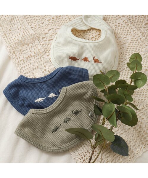 apres les cours（アプレレクール）の「きょうりゅう刺繍スタイ（スタイ/よだれかけ・キッズ・ブルー/アイボリー/ミント・90）」の8枚目の写真