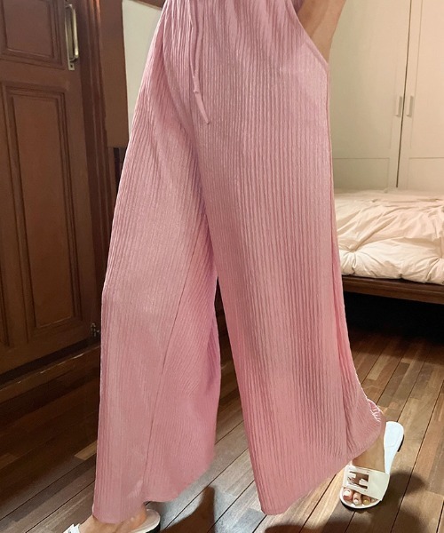 NANING9（ナンニング）の「NANING9 バンディングプリーツワイドパンツ（その他パンツ・レディース・ブラック/ベージュ/ピンク/クリーム・FREE）」の17枚目の写真