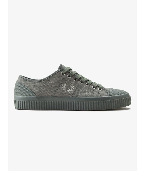 【関税込み】Fred Perry グレー Hughes ローカットスニーカー Low Hughes - Field Green / Warm Grey | Men's Footwear
