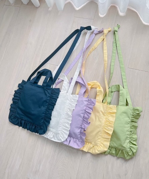 Vicente（ヴィセンテ）の「Vicente petal bag（ショルダーバッグ・レディース・ホワイト/グリーン/ネイビー/パープル/イエロー・FREE）」の2枚目の写真