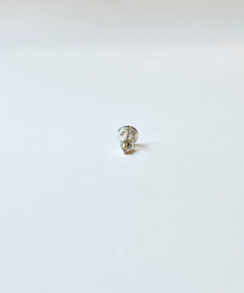 amp japan(アンプジャパン)の「コンビネーション スマイル ピアス(ピアス(片耳用)・メンズ・シルバー・FREE)」の3枚目の写真