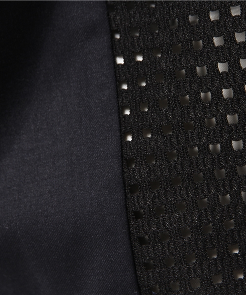 ROSE BUD（ローズバッド）の「LBL-15122 SLV-LESS SIDE MESH P/O（シャツ/ブラウス・レディース・グレー/ネイビー・ONE SIZE）」の3枚目の写真