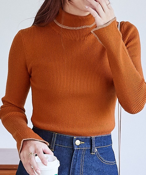 Chaco closet（チャコ クローゼット）の「ステッチ配色リブニットタートルプルオーバー（ニット/セーター・レディース・ベージュ/パープル/オレンジ/ネイビー/グリーン/ブラック/オフホワイト・FREE）」の7枚目の写真