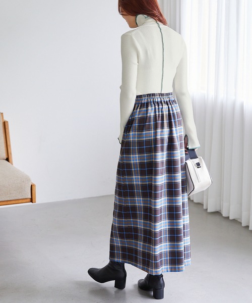 Chaco closet（チャコ クローゼット）の「ステッチ配色リブニットタートルプルオーバー（ニット/セーター・レディース・ベージュ/パープル/オレンジ/ネイビー/グリーン/ブラック/オフホワイト・FREE）」の15枚目の写真