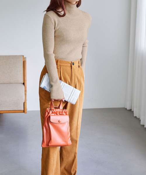 Chaco closet（チャコ クローゼット）の「ステッチ配色リブニットタートルプルオーバー（ニット/セーター・レディース・ベージュ/パープル/オレンジ/ネイビー/グリーン/ブラック/オフホワイト・FREE）」の8枚目の写真