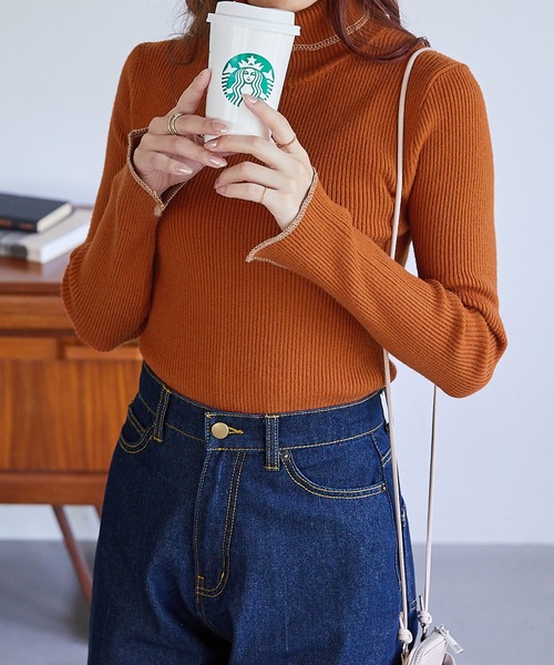 Chaco closet（チャコ クローゼット）の「ステッチ配色リブニットタートルプルオーバー（ニット/セーター・レディース・ベージュ/パープル/オレンジ/ネイビー/グリーン/ブラック/オフホワイト・FREE）」の20枚目の写真