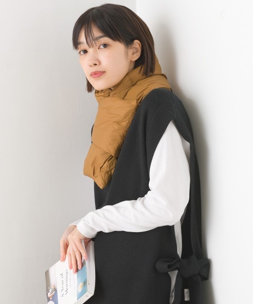 OMNES（オムネス）の「ダウンショートマフラー（マフラー・レディース・カーキ/ブラック/ネイビー/ベージュ/キャメル/アイボリー・FREE）」の17枚目の写真