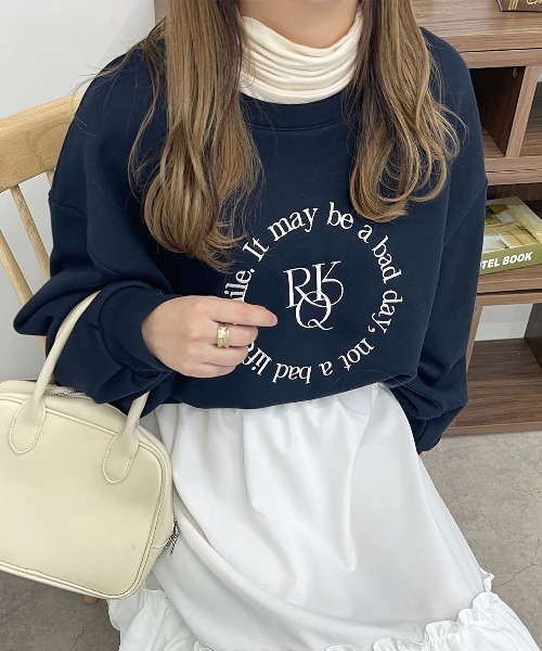 apres jour（アプレジュール）の「アソートデザインスウェット【ZOZOTOWN限定アイテム】（スウェット・レディース・アイボリー/オートミール/マスタード/ネイビー・フリー/X-LARGE）」の3枚目の写真