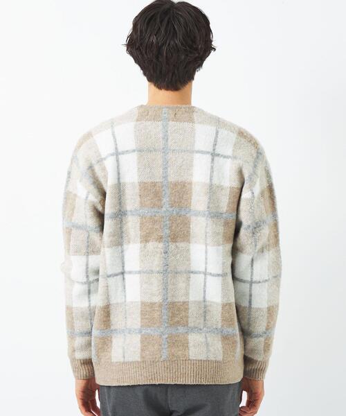 green label relaxing(グリーンレーベルリラクシング)の「チェック ジャカード 起毛 Vネック カーディガン(カーディガン/ボレロ・メンズ・ベージュ/ネイビー・S/M/XL/L)」の5枚目の写真