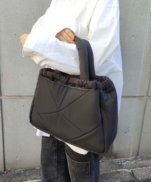 CONTROL FREAK / CTFK(コントロールフリーク)の「CONTROL FREAK / CTFK(コントロールフリーク/シーティーエフケー)ナイロンダイヤトート(トートバッグ・レディース・ブラック/グリーン/ベージュ/オレンジ・FREE)」の9枚目の写真