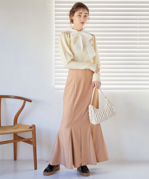 archives（アルシーヴ）の「２ｗａｙボウタイパフスリーブニット（ニット/セーター・レディース・ピンクベージュ/ブラック/アイボリー・MEDIUM）」の9枚目の写真