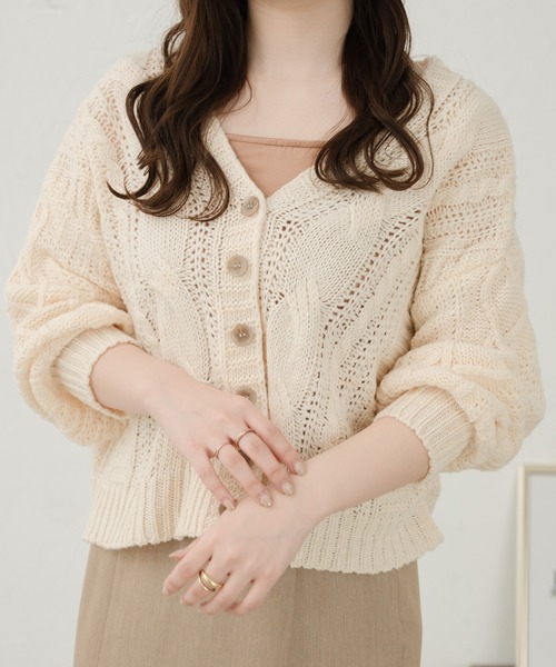 Ambre Ciel（アンブルシエル）の「ショートケーブルニットカーディガン／【WEB/EC限定商品】（カーディガン/ボレロ・レディース・オフホワイト/ベージュ・FREE）」の10枚目の写真