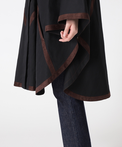 JOURNAL STANDARD(ジャーナルスタンダード)の「【KIARIS vintage&closet × JS】テープディテールポンチョコート(ポンチョ・レディース・ベージュ/ブラック・FREE)」の4枚目の写真