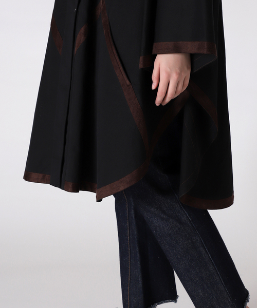 JOURNAL STANDARD(ジャーナルスタンダード)の「【KIARIS vintage&closet × JS】テープディテールポンチョコート(ポンチョ・レディース・ベージュ/ブラック・FREE)」の16枚目の写真