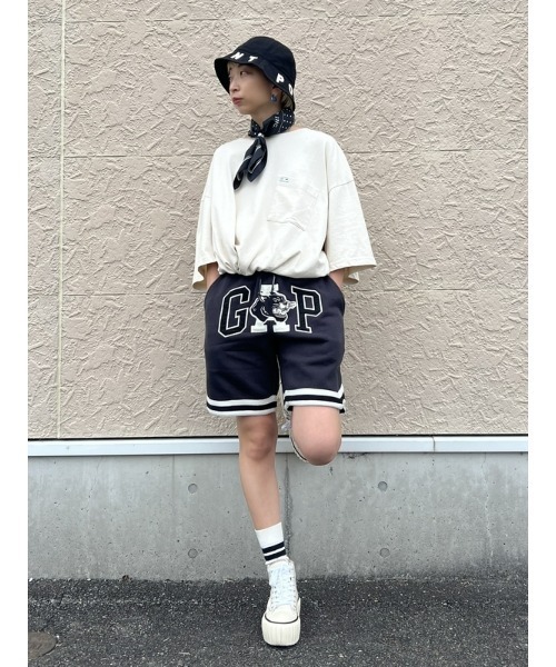 GAP（ギャップ）の「Gap Icons × The Brooklyn Circus バケット