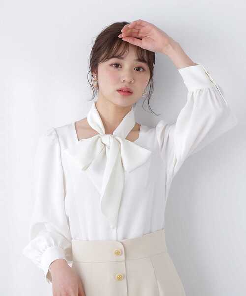 PROPORTION BODY DRESSING（プロポーションボディドレッシング）の「リボン付きブラウス / 1213110302（シャツ/ブラウス・レディース・ベージュ/ブルー/ホワイト系その他/ネイビー・FREE）」の2枚目の写真