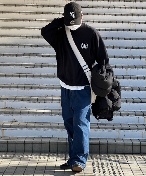 kutir(クティール)の「カットオフタックワイドバルーンデニムパンツ(デニムパンツ・メンズ・インディゴブルー/ブラック・LARGE/MEDIUM/SMALL)」の9枚目の写真