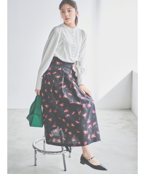 Te chichi（テチチ）の「【貴島明日香コラボ】ボリュームスリーブブザムブラウス（シャツ/ブラウス・レディース・チャコール/ブラック/オフホワイト/グリーン・ﾌﾘ-）」の9枚目の写真