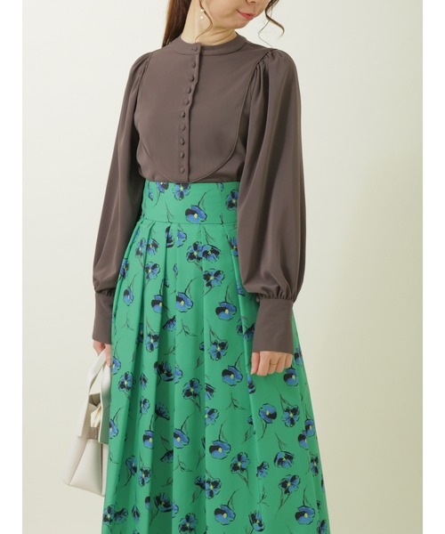 Te chichi（テチチ）の「【貴島明日香コラボ】ボリュームスリーブブザムブラウス（シャツ/ブラウス・レディース・チャコール/ブラック/オフホワイト/グリーン・ﾌﾘ-）」の17枚目の写真