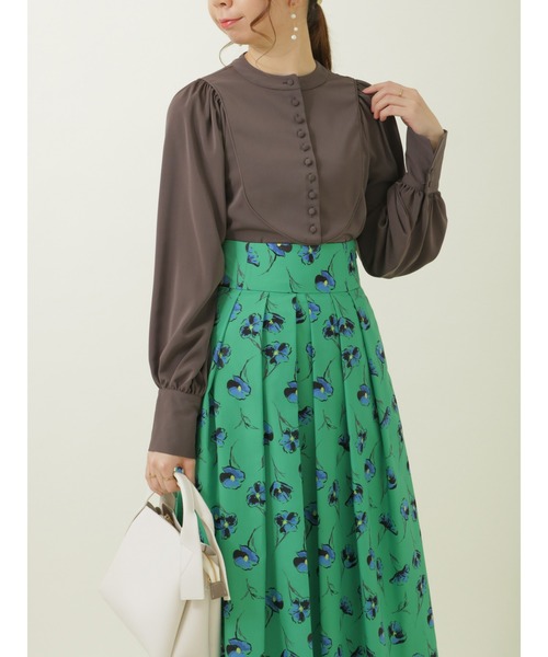 Te chichi（テチチ）の「【貴島明日香コラボ】ボリュームスリーブブザムブラウス（シャツ/ブラウス・レディース・チャコール/ブラック/オフホワイト/グリーン・ﾌﾘ-）」の18枚目の写真