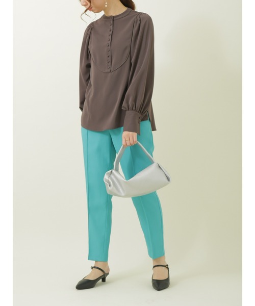 Te chichi（テチチ）の「【貴島明日香コラボ】ボリュームスリーブブザムブラウス（シャツ/ブラウス・レディース・チャコール/ブラック/オフホワイト/グリーン・ﾌﾘ-）」の19枚目の写真