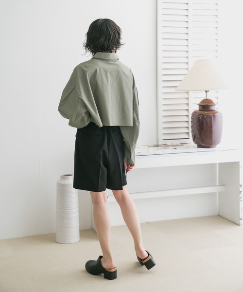 KBF（ケイビーエフ）の「ダブルタックショートパンツ（その他パンツ・レディース・ベージュ/ブラック/グレー・ONE）」の15枚目の写真