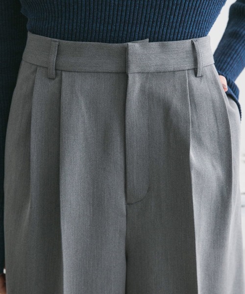 KBF（ケイビーエフ）の「ダブルタックショートパンツ（その他パンツ・レディース・ベージュ/ブラック/グレー・ONE）」の21枚目の写真