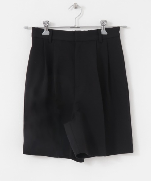 KBF（ケイビーエフ）の「ダブルタックショートパンツ（その他パンツ・レディース・ベージュ/ブラック/グレー・ONE）」の13枚目の写真