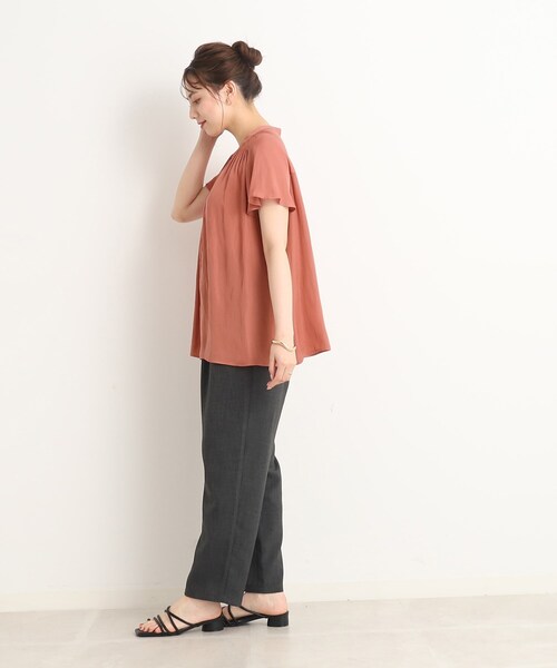 DRESKIP(ドレスキップ)の「◆【大人な夏の上品デザイン】サテンシャーリング使いブラウス(シャツ/ブラウス・レディース・ブラック系/ブルー/カーキ/オレンジ/ライトベージュ/ホワイト系3/ネイビー・03/04/02)」の16枚目の写真